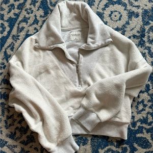 Abercrombie half zip crop sweatshirt